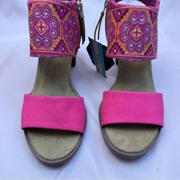 TOMS Majorca Pink Cutout Sandals Sz 8 Woven Ankle Strap NWT - Picture 3 of 10